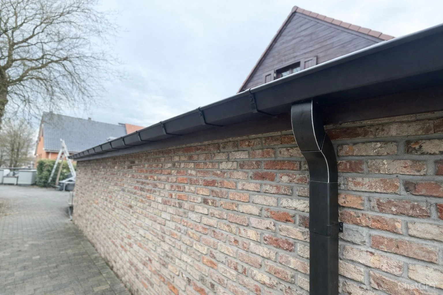 Dakgoten en afwatering in zink - professionele plaatsing Gent